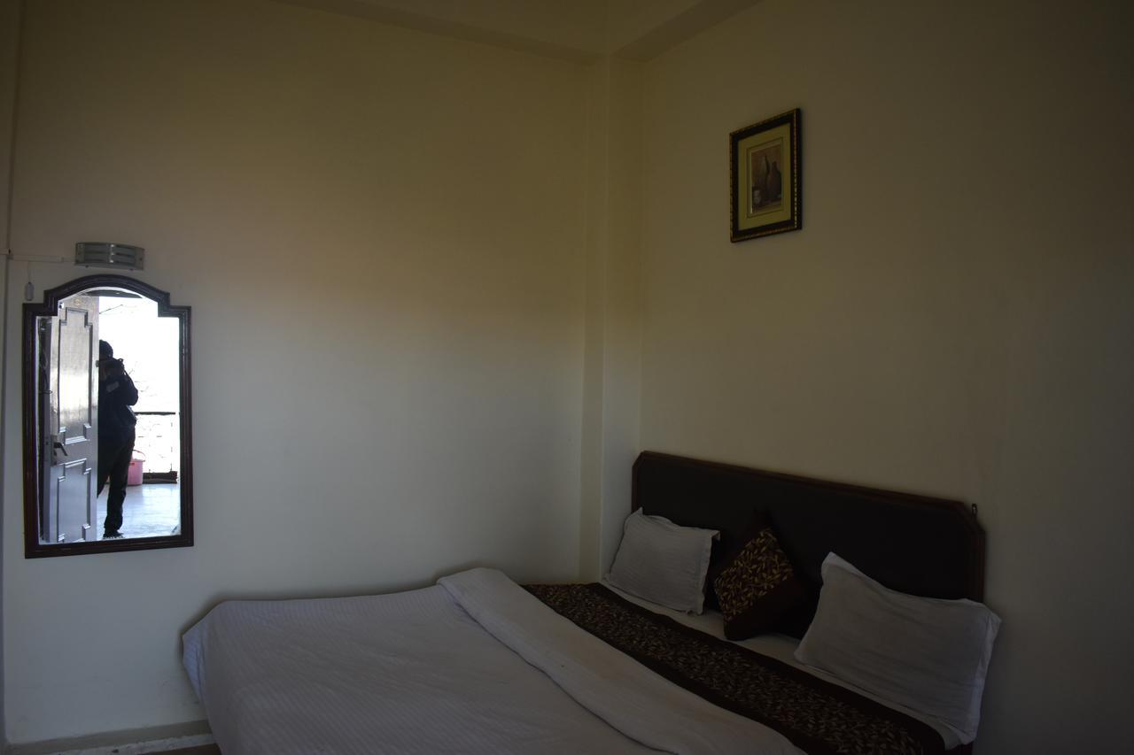 Hotel Akanksha Anand Plaza Mussoorie Ngoại thất bức ảnh