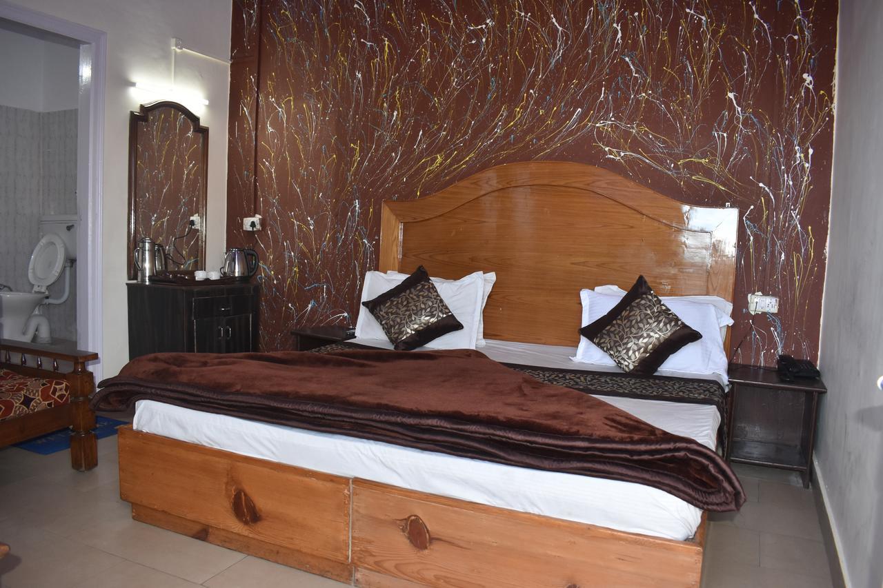Hotel Akanksha Anand Plaza Mussoorie Ngoại thất bức ảnh